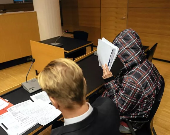 yliopiston huumevarkaus.jpg