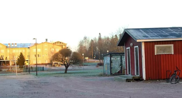 Kirkkonummi huoltorakennus.jpg