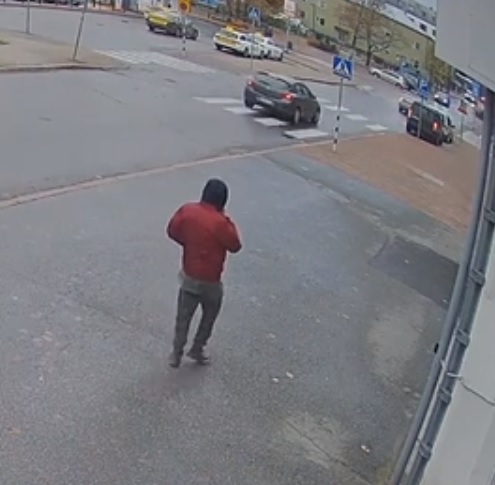 Kouvola_epäilty_käsityöläiskadulla.jpg