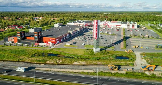 P-paikalla voi parkkeerata tai kaahata ilman päätä.