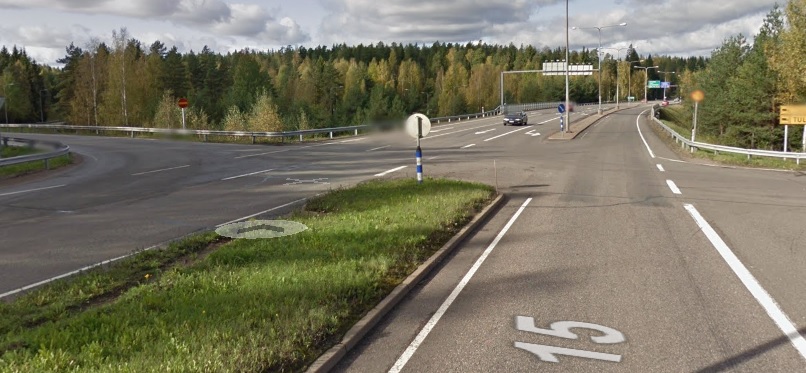 Mp kuskin näkökulma risteykseen. Kuva googlemaps