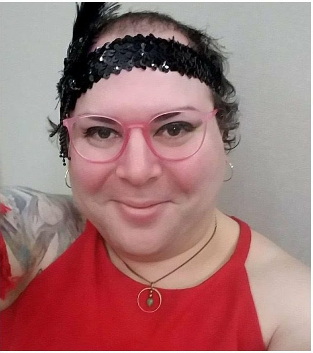 BLM-aktivisti Danielle Muscato, joka pyrkii häpäisemään tavallisia työntekijöitä - nyt meni mönkään.jpg