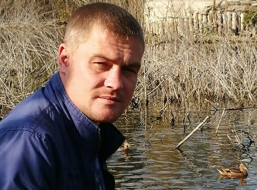 Vladimir Sankin kepitti Vladimir Zaitsevin kepillä, jolla taputteli aina poliisin saapumiseen asti.jpg