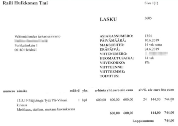 Samaan laitatukseen liittyviä laskuja tässä lasku taiteilija Hulkkosen palveluista.jpg