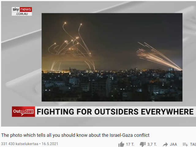 Palestiinan iraninaisohjukset tai raketit oikealla, Israelia suojaavan Iron Domen  ohjuksentuhoajat suojevat israelilaisia vasemmalta.jpg