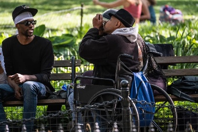 blm-niggat narkkaamassa Washington Square Parkissa.jpg