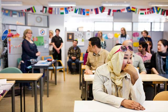 Maahanmuuttajat valmentautuvat työelämään Monikulttuurisuuskeskus Kompassissa Kuopiossa. Kuvituskuva. Kuva: Matias Honkamaa