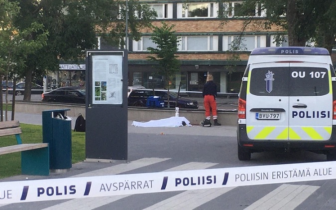 Oulu ruumis ja lakana.jpg