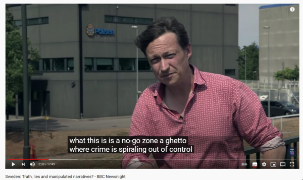 Toimittaja Gabriel Gatehouse vieraili Etelä-Ruotsissa tv-dokumentin teossa. Englanninkielisissä maissa on julkaistu jo useampia tv-ohjelmia, joissa kerrotaan Ruotsin tilanteesta varoittavana esimerkkinä.jpg