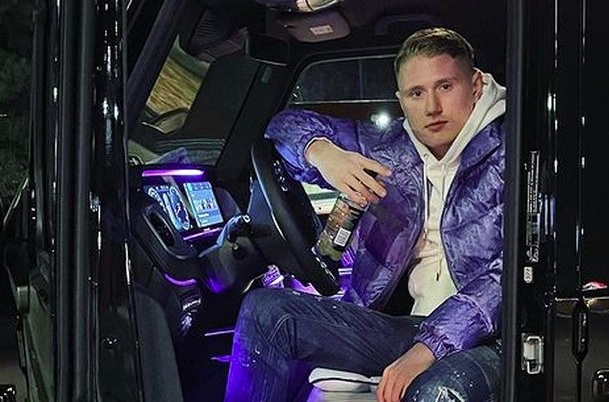Nils Kurt Erik Einar Grönberg, eli Einár oli Ruotsin suosituin räppäri. AOP