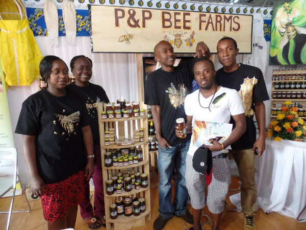 P et P Bee Farm on tansanialainen hunajayritys.jpg