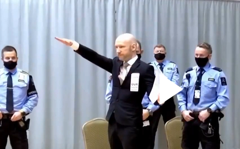 Breivik eilen.