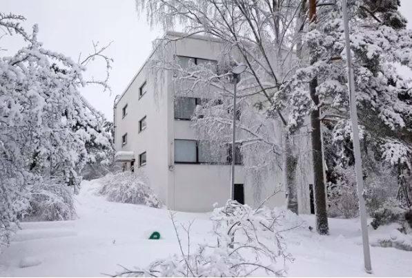 Uhrin kotitalo Espoon Haukilahdessa. KUVA: ALEKSI JALAVA / IS