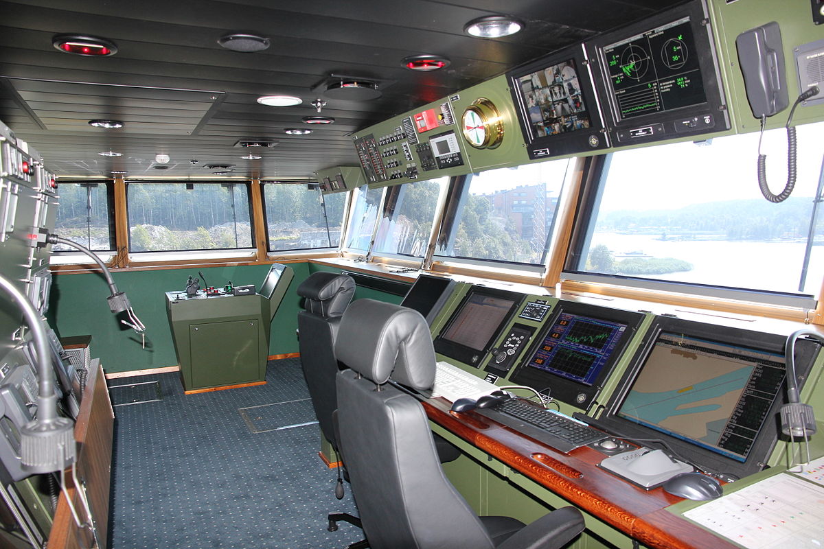 Louhi_Turku_2011_bridge_interior.JPG