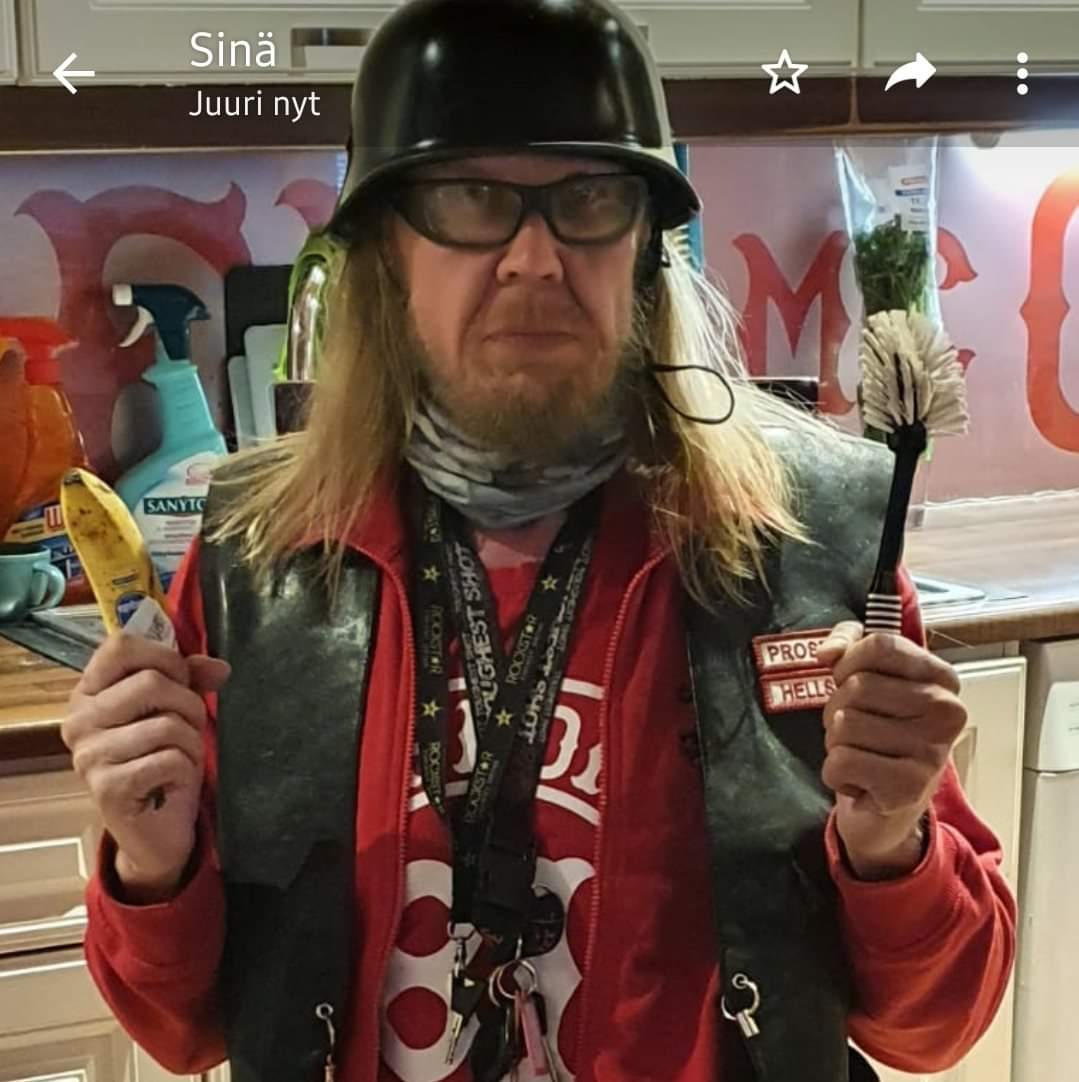 Ainakin tiskata osaa ?