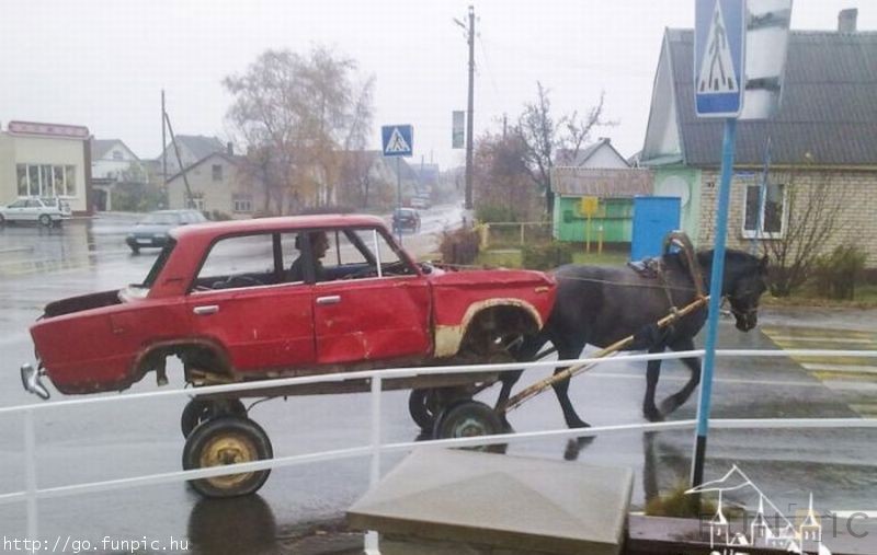 ryssälän uusin automallisto lanseerattiin myyntiin.jpg