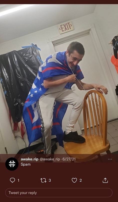 FW3A0ihWAAEz2q_.jpg