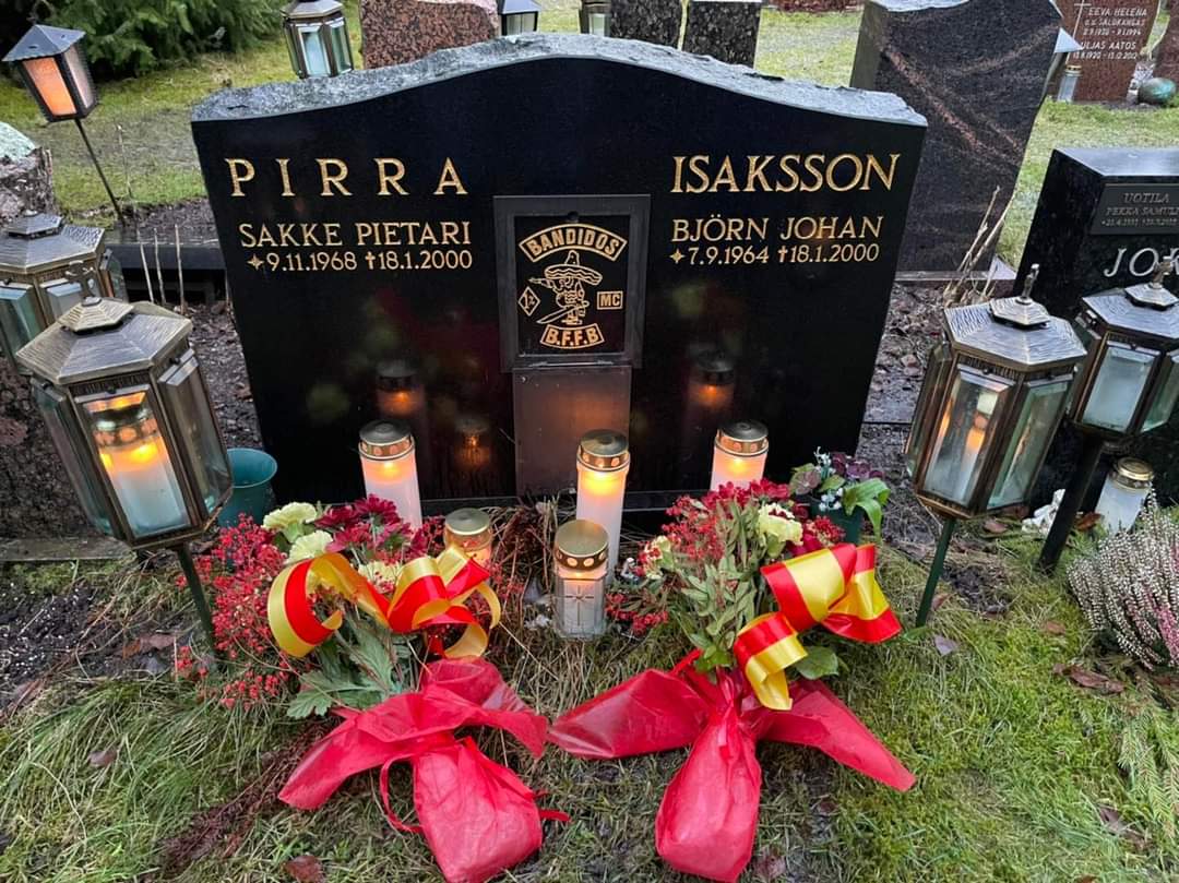 Sikari kauppiaan kädenjälkiä . .