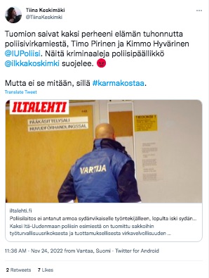 VKK_Tiina_maalittaa_poliiseja.jpg