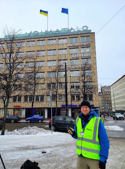 Tiina_huomioikaa_liput.jpg