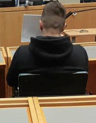 30-vuotiasta jyväskyläläismiestä (oik.) syytettiin tapon yrityksestä. Kuva Heikki Kärki