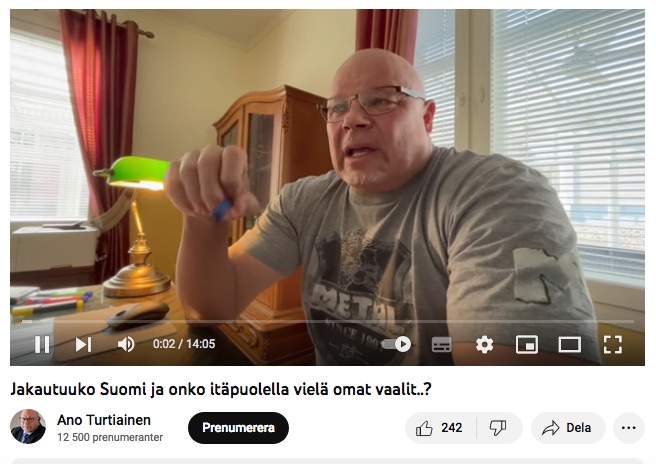 VKK_Ano_suunnittelee_vallankumousta.jpg