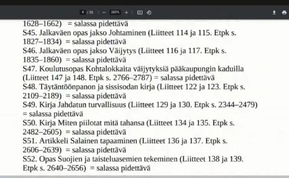 Taposen pojjaat opiskelee