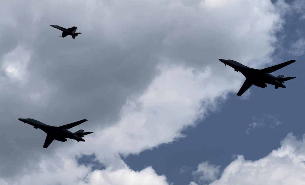 b-1B.jpeg