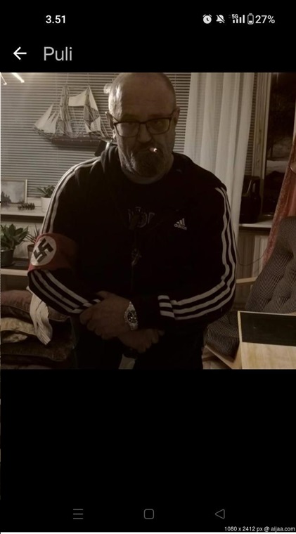 15200018.jpg