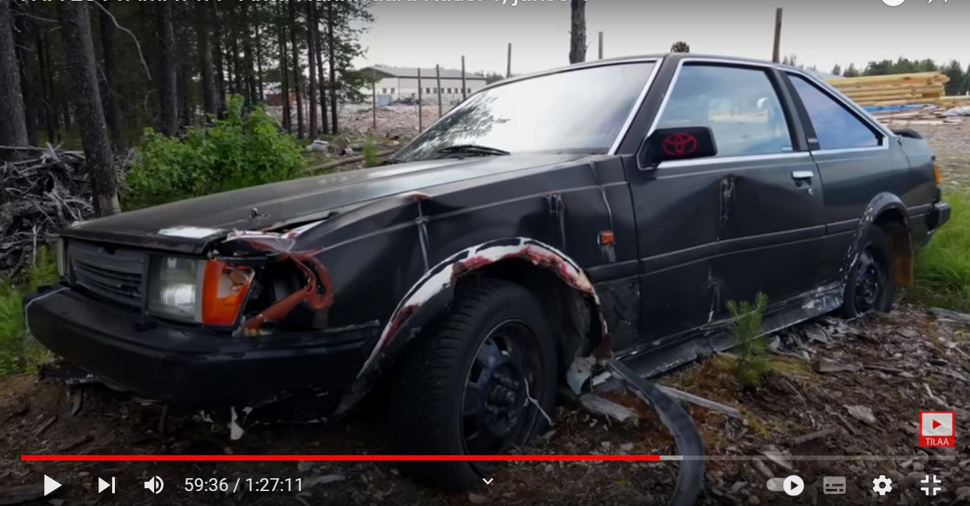 Antin auto varastoalueella – kopio.JPG