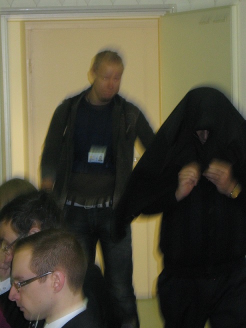 Åkerlund_oikeuteen_saapumassa.jpg