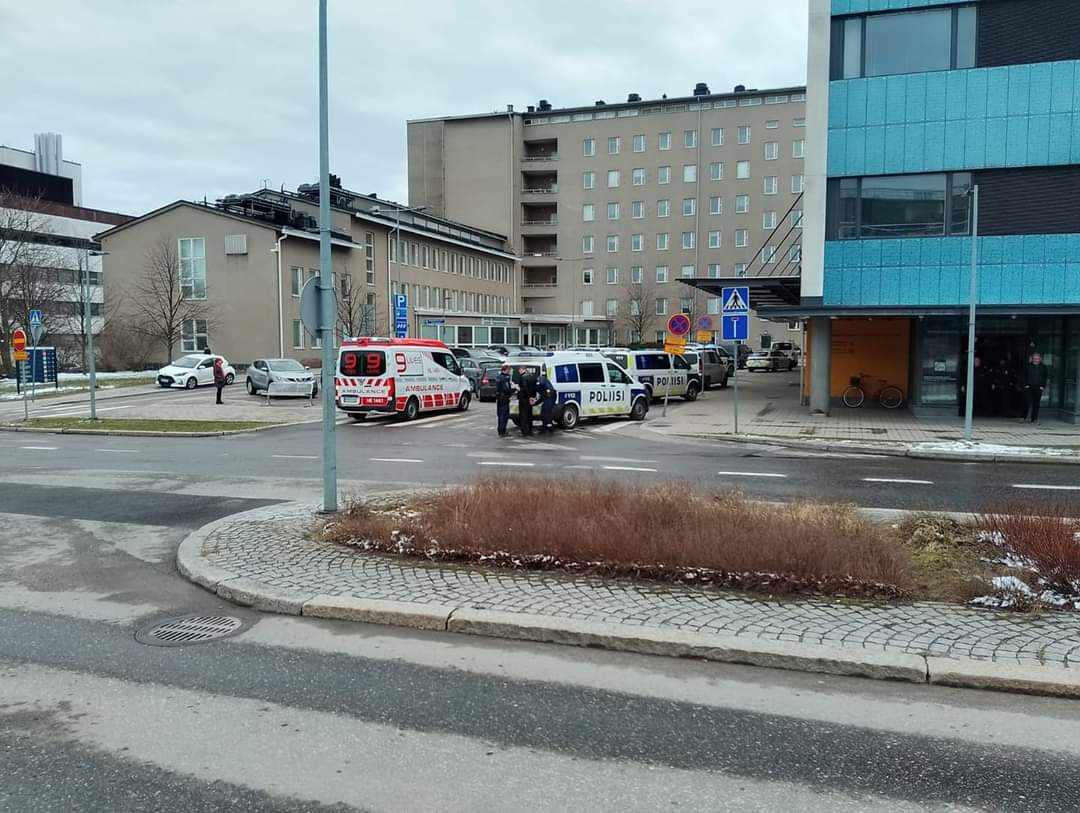 Mustalainen kiinni sairaalassa.jpeg
