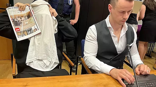Vangitsemisoikeudenkäynnistä.jpg