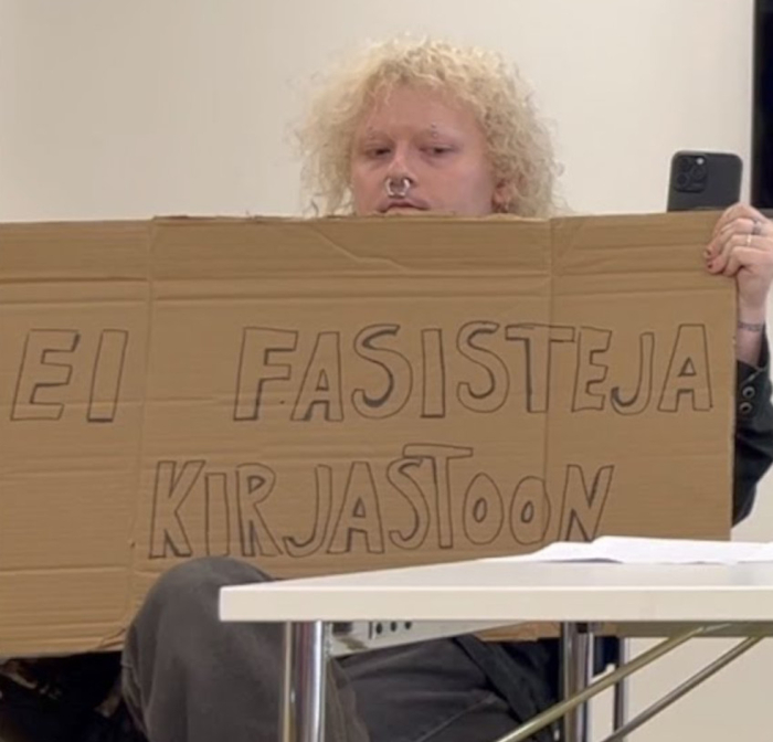 Aaro kuka?