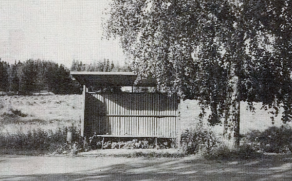Ruumis löytyi pysäkin välittömästä läheisyydestä.jpg