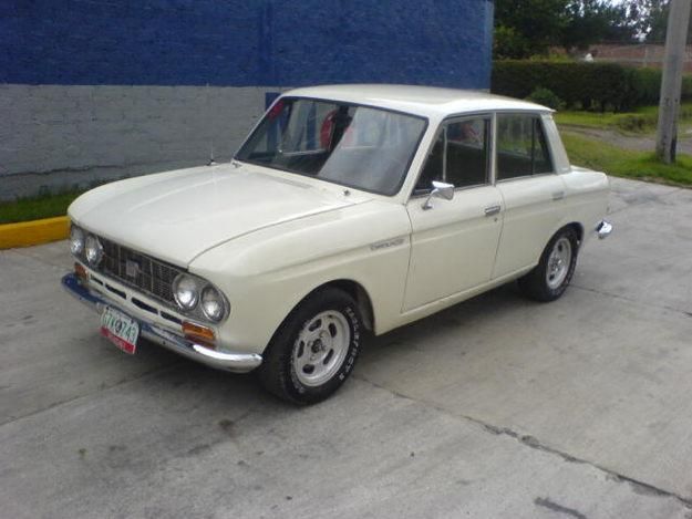 Datsun Bluebird 1965.jpg