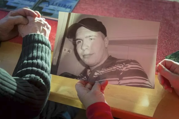 Markus Leväniemi katosi ruotsinlaivalla yksitoista vuotta sitten. Kuvassa viimeinen hänestä otettu valokuva katoamisillalta. (KUVA: VESA-MATTI VÄÄRÄ)