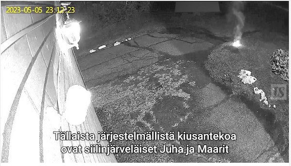 Nurmikko_sytytetty_palamaan.jpg
