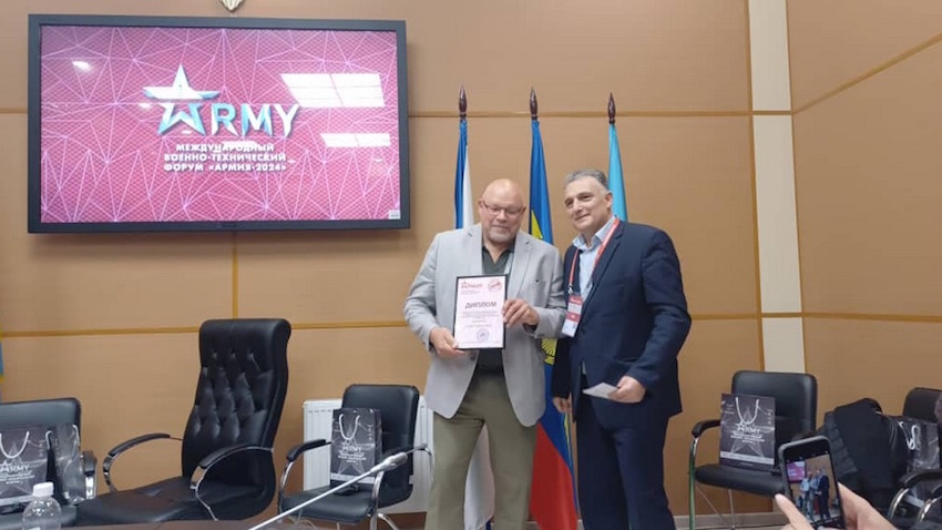 VKK_Ano_ARMY_003.jpg
