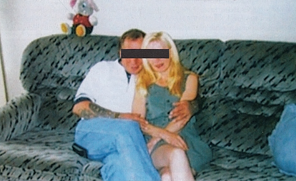 Anteron ja Tamaran onnea Toholammilla alkukesästä 2000.jpg