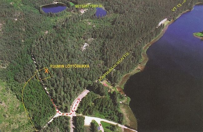 Puoli vuotta jatkunut sitkeä työ palkittiin ja kuvaukseen sopiva metsätie löytyi.jpg