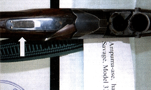Nymanin haulikko Savage Model 333, cal 12 70. Päällekkäispiippuinen, yhdellä liipaisimella.jpg