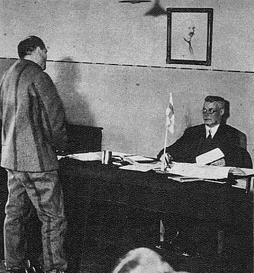 Råberg, jota syytettiin murhasta ja tuomari hovioikeuden neuvos Wikberg.jpg