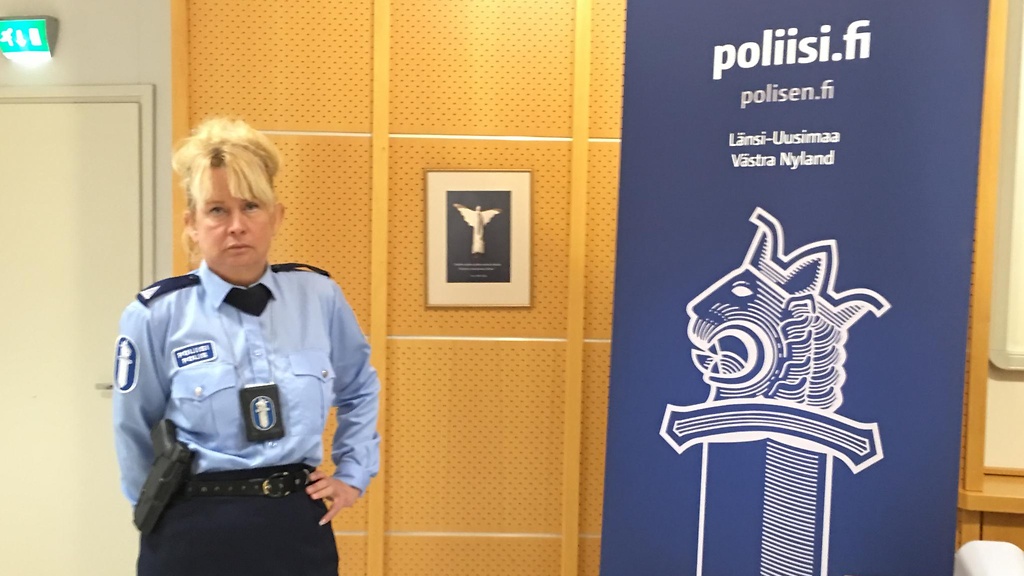 nina-pelkonen-poliisi.jpg