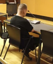Helsingin keskustassa viime heinäkuussa 2017 jalankulkijoiden yli kaasuttanut mies vastasi syytteisiin Helsingin käräjäoikeudessa lokakuussa. (KUVA: TUOMAS SELÄNNE / IS)