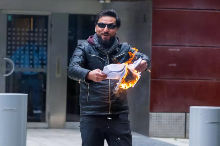Salwan Momika poltti Koraanin Tukholmassa lokakuussa 2023. AOP.jpeg