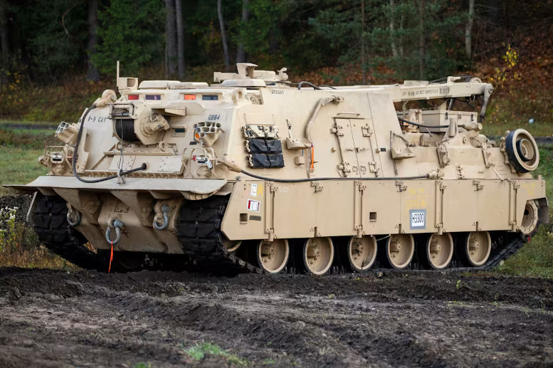 Hercules M88 panssaroitu korjausajoneuvo. Arkistokuva, Reuters.jpeg
