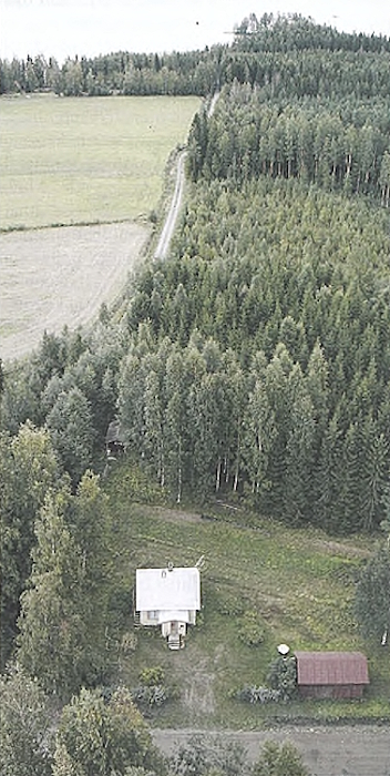 Epäillyn mökki oli  yli puolen kilometrin päässä rannasta.jpg