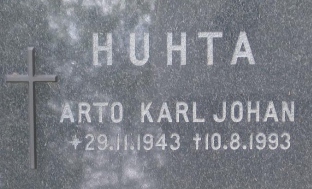 Huhta hautakivi.jpg