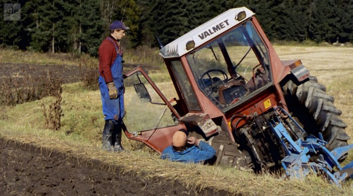 Valmet sylissä.